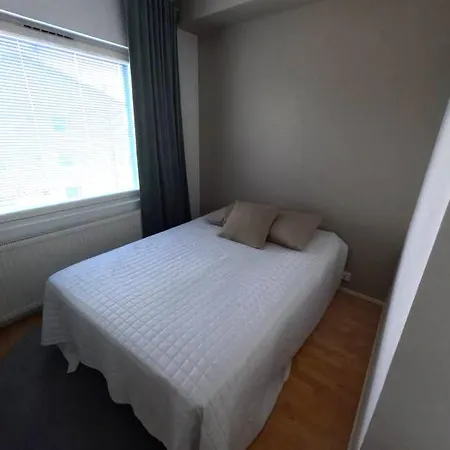 Spacious Two Bedroom In Central Location Apartman *